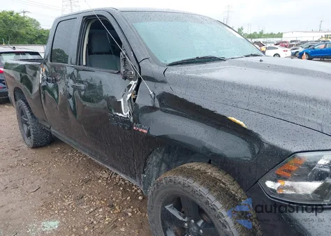 2018 Ram 1500 Express 4X4 6'4 Box z USA, uszkodzony, nr VIN 1C6RR7FT7JS204914